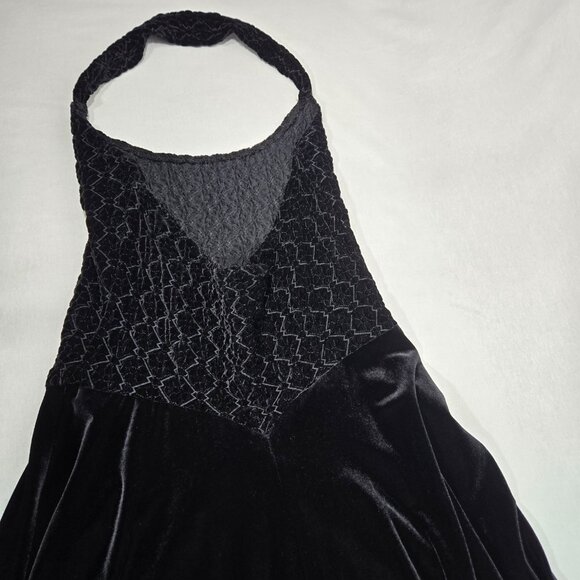 U.S.A Vintage CACHE Black VELVET Ruched Halter Flowy Asymmetrical Formal Dress L - Picture 12 of 17